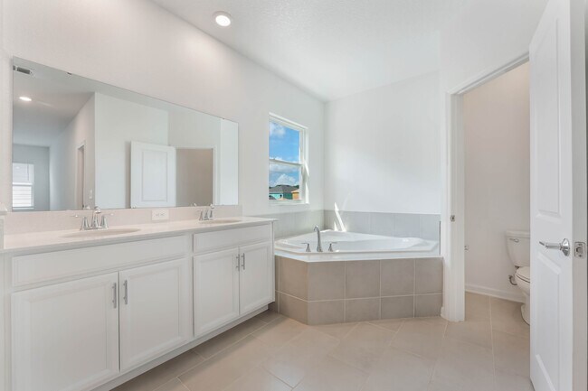 Photo - 6430 Limberpine Aly