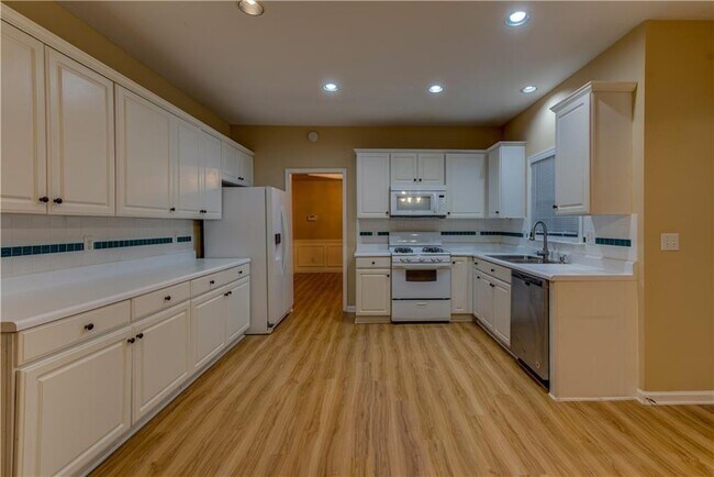 Photo - 1429 Oglethorpe Dr