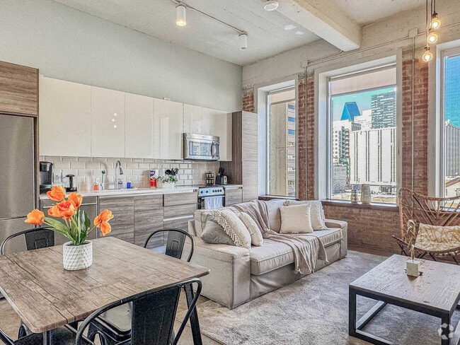 Building Photo - 555 Evergreen St Unit ID1231676P Rental
