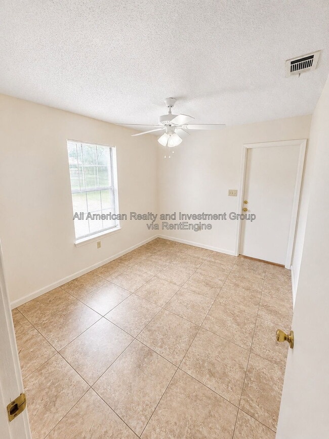 Photo - 816 Lark St Unit 8