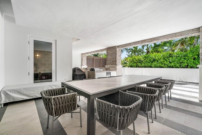 Photo - 220 SE Mizner Blvd Unit 205