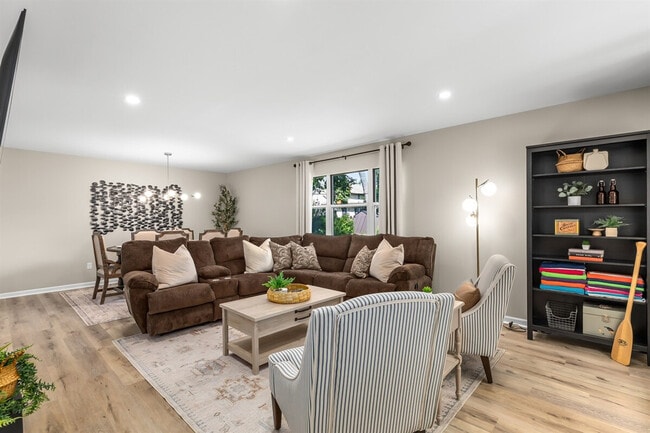 Photo - 4575 Oakestia St Unit ID1032322P