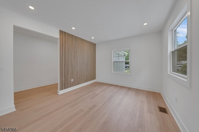 20 Lexington Ave