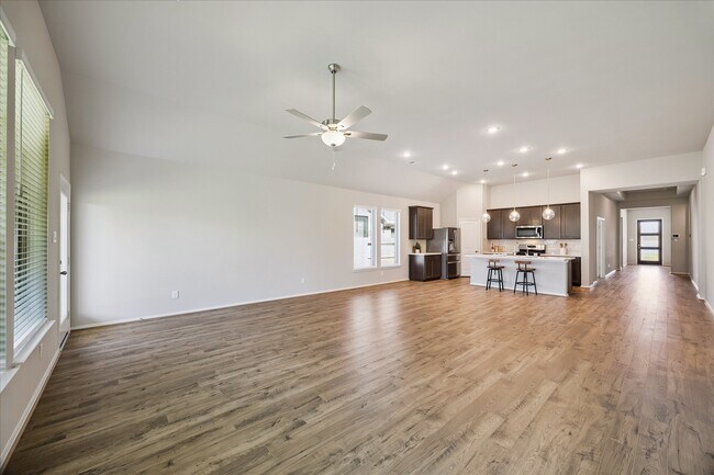 Building Photo - 3212 Bright Maple Dr