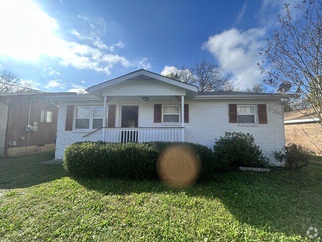 Building Photo - 1710 Olive St Rental