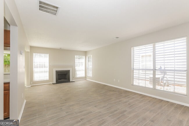 Photo - 3020 Linden Dr