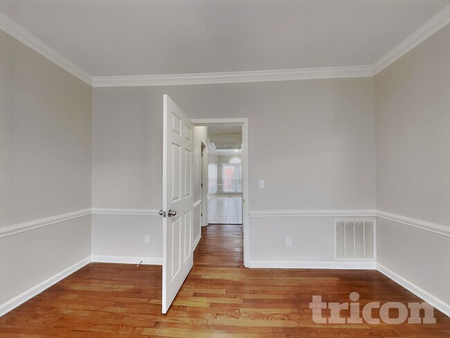 Photo - 6013 Rittenhouse Rd