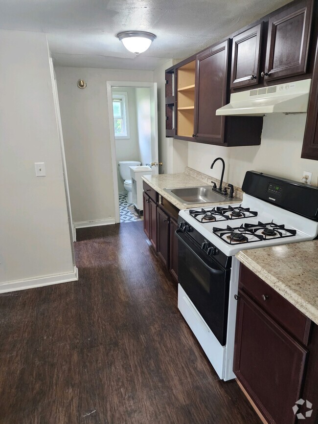 Building Photo - 4 N 4th St Unit 2 Rental