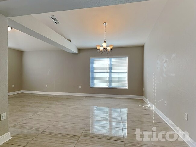 Photo - 9627 Jaybird Ln