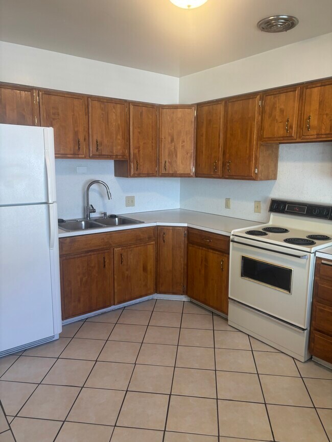 Photo - 3609 Madison Ave Unit 3609 Madison