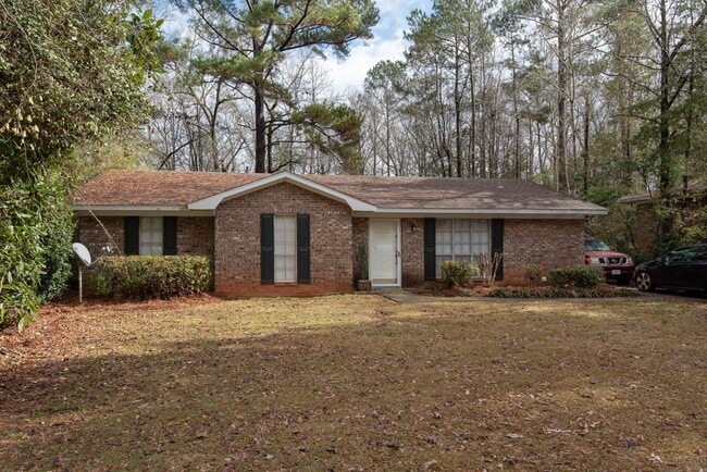 Building Photo - Rustic Ridge Home