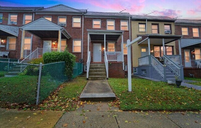Photo - 1310 N Ellwood Ave