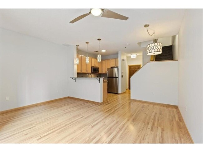 Photo - 600 N 2nd St Unidad 120