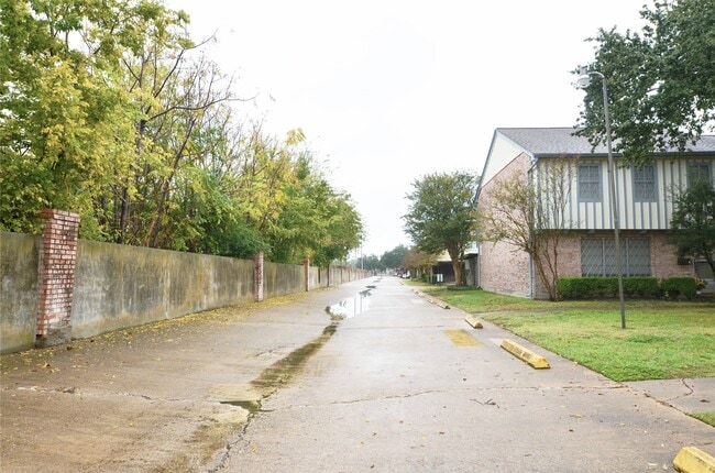 Photo - 2372 Triway Ln Unidad 162