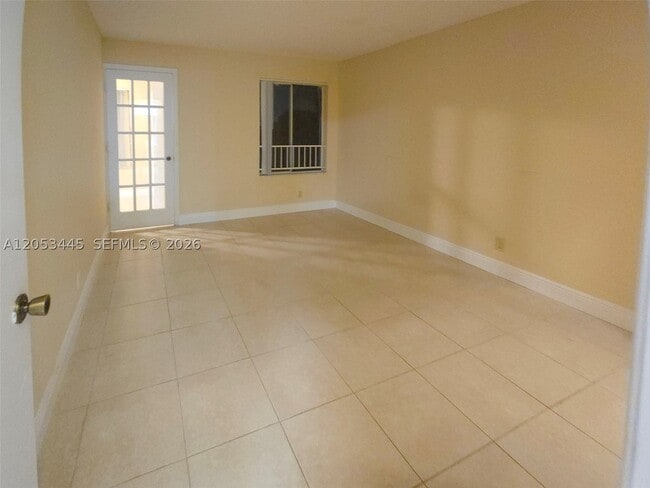 3310 Pinewalk Dr N Unit 1825
