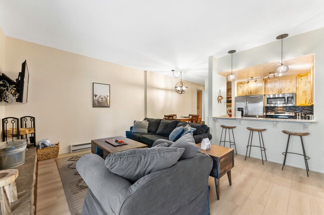 Photo - 807 Alder Ave Unidad #49