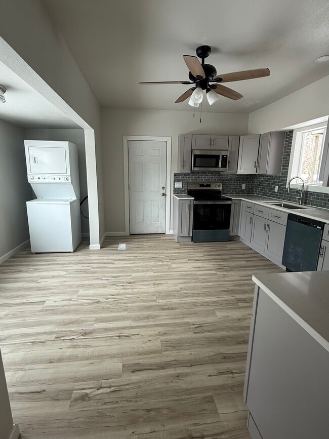 Photo - 414 Lincoln St