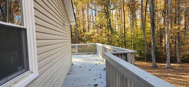 Photo - Cozy 3 Bedroom Rambler Nestled on a large property