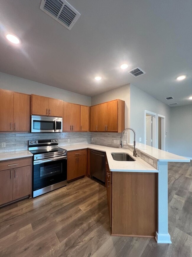 10625 Brothers Ln Unit 10625-B