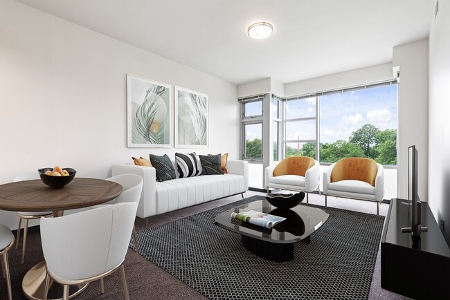 Photo - Park Boulevard 2B