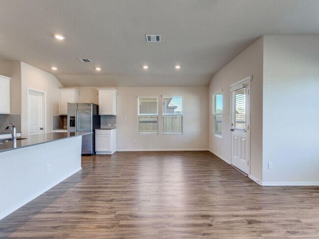 Photo - 114 Isaac Millsaps Trl