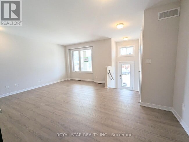 Photo - 127 Beebalm Cres