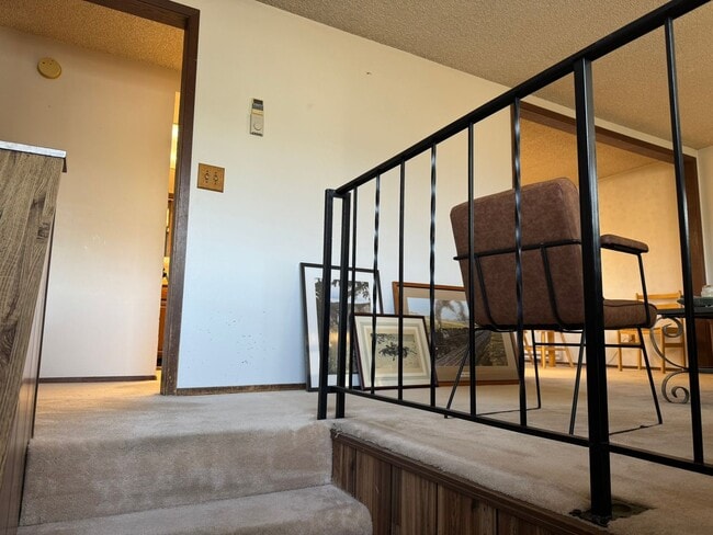 Photo - 624 E Milky Way Dr