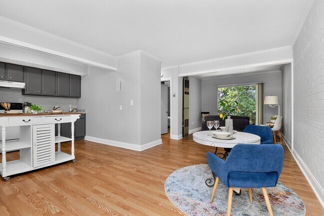 Photo - 1617 Fulton Ave