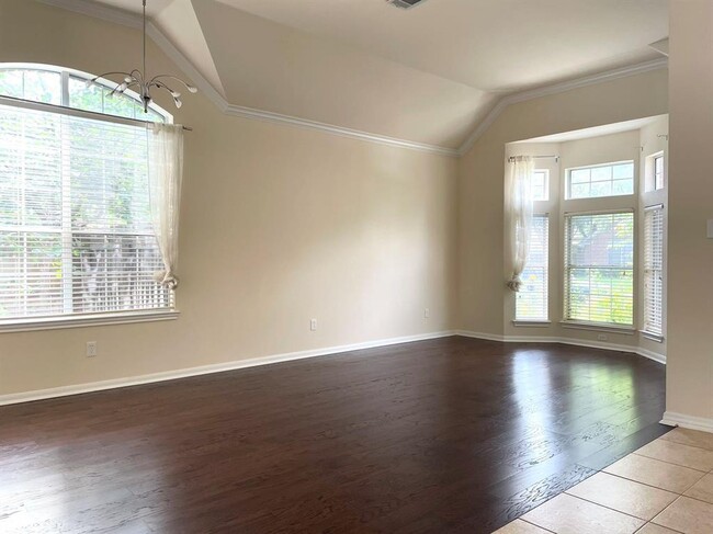 Photo - 16927 Bar Harbor Bend