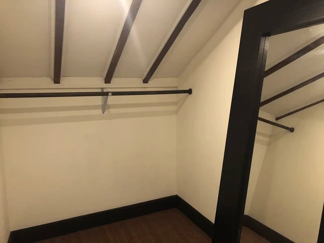 Photo - 629 N College Ave