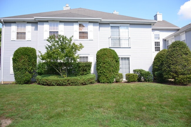 Photo - 997 Tarragon Ct