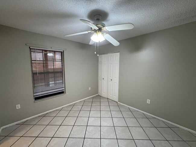 Photo - Contemporary 2/2 Condo Ground Level w/ Wheelchair Accessibility! 436/Curry Ford