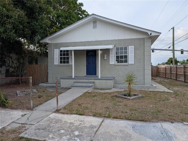 Photo - 1316 Holmes Ave Casa