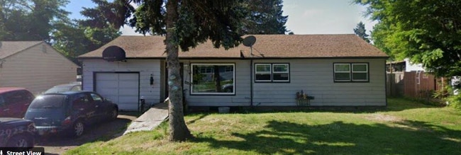 Building Photo - 13606 SE Mill St Rental
