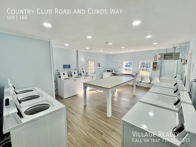 Photo - 671 Country Club Rd Unit B