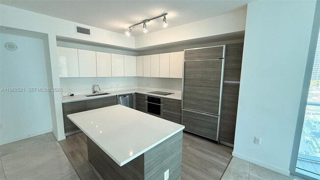 Photo - 1100 S Miami Ave