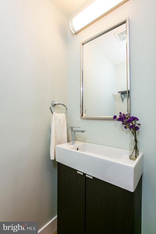 Photo - 2233 Latona St