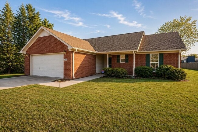 Building Photo - 290 Stone Hill Dr