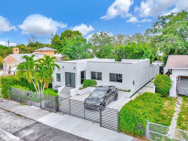 Photo - 85 NW 47th St