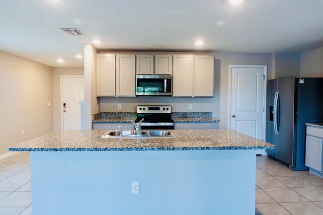 Photo - 11730 White Willow Ln