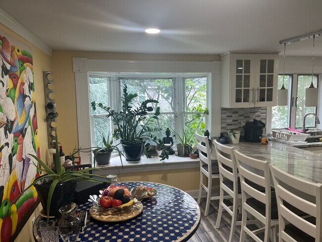 Photo - 94 Oakwood Ave Apartamentos Unidad 1