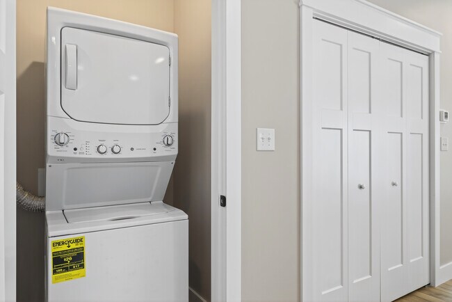 Photo - 1120 N College Ave, Bloomington, IN 47404