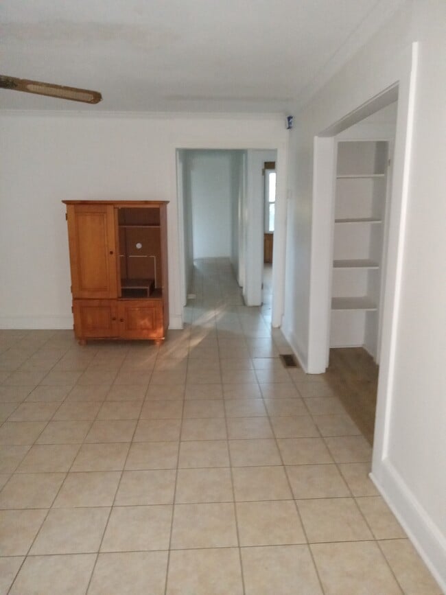 Photo - 443 Mulberry St