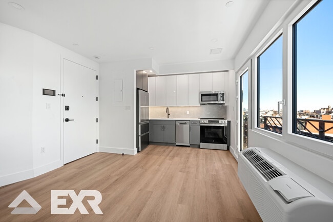 Photo - 28 Spencer Place