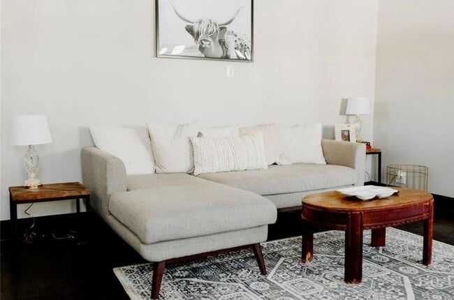 Living room - 620 Berkley Rd