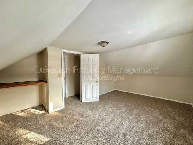 Photo - 4400 Orchard Rd