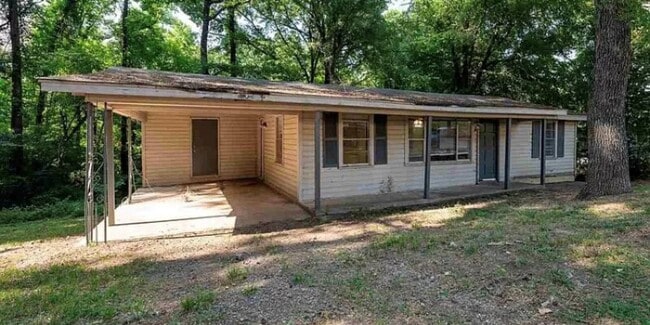 3826 US-64 - 3826 US-64 House