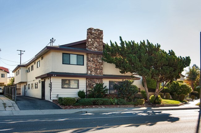 Photo - 838 N Atlantic Blvd