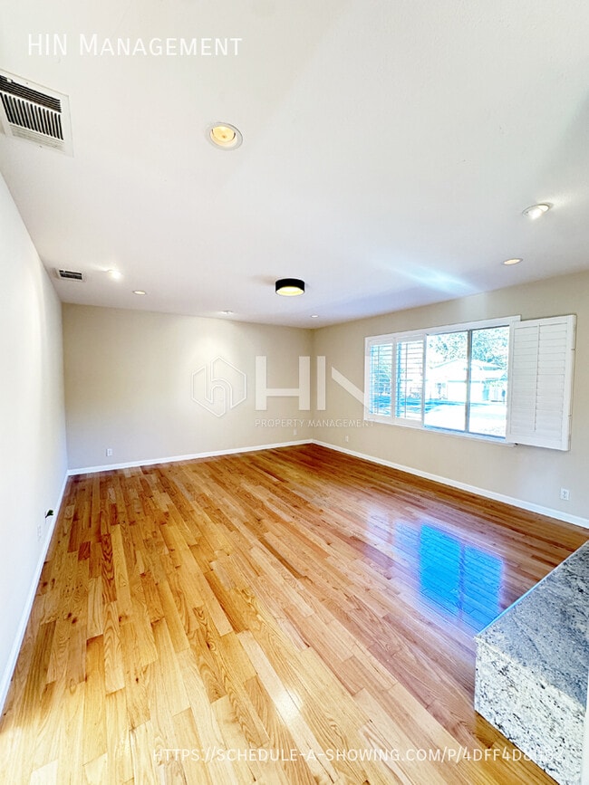 Photo - 1287 Rudgear Rd