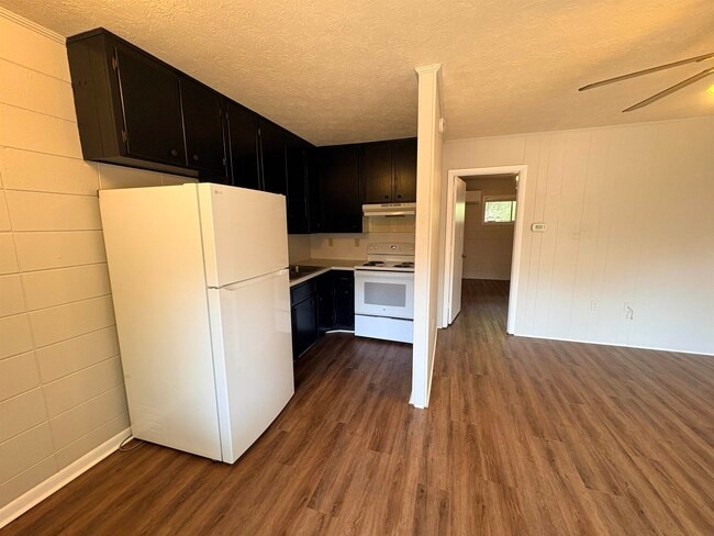 Photo - 1509 Branch St Unit 9